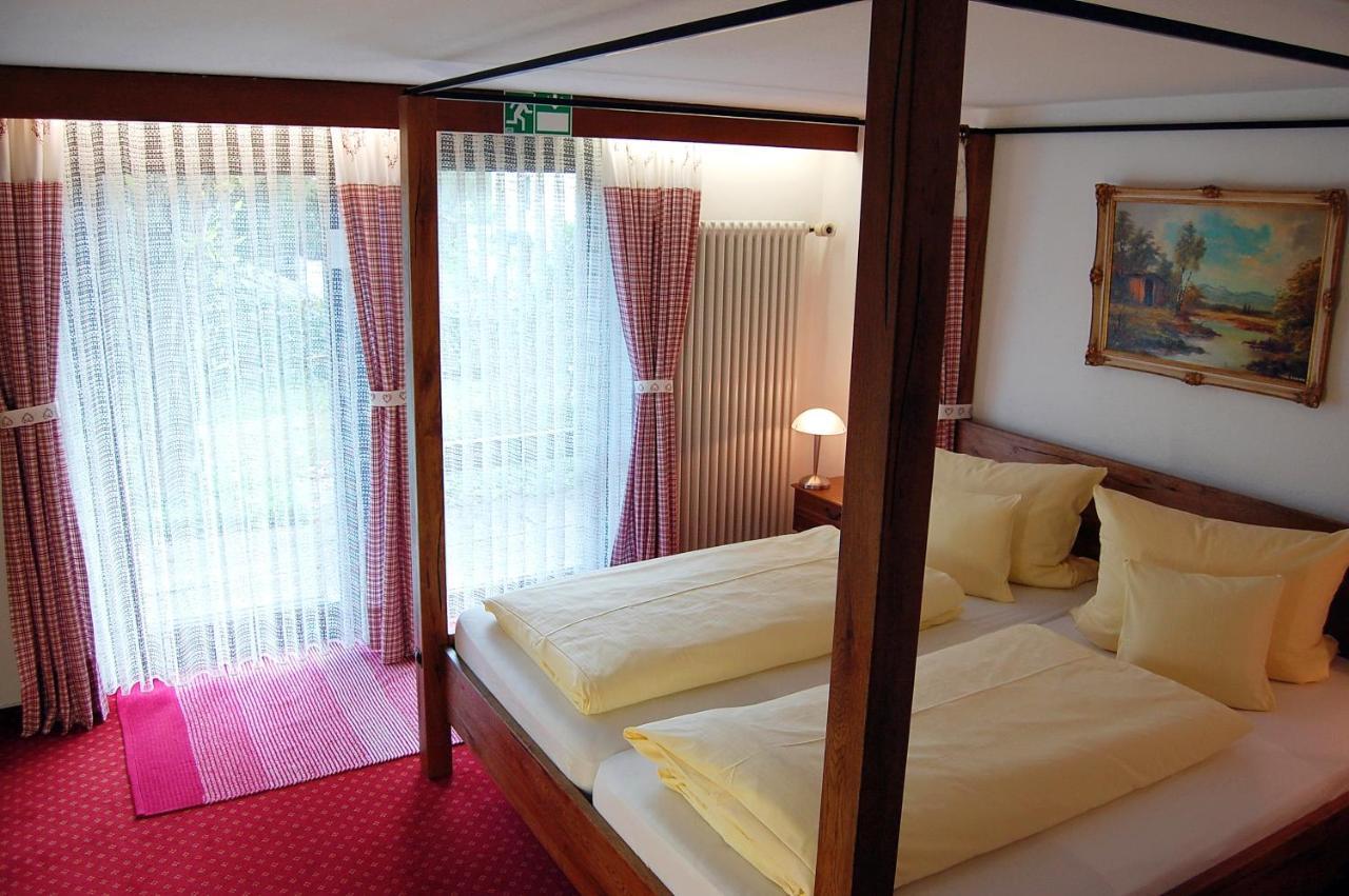 Hotel - Pension - Heidelberg Inkl. Chiemgaukarte โรพอลดิง ภายนอก รูปภาพ