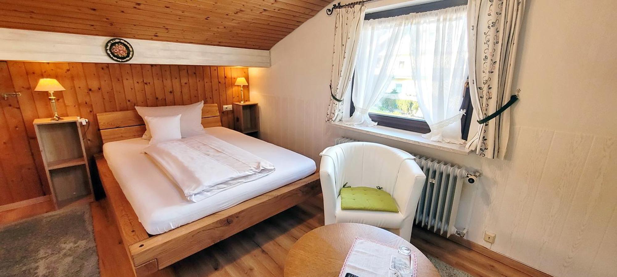 Hotel - Pension - Heidelberg Inkl. Chiemgaukarte โรพอลดิง ภายนอก รูปภาพ