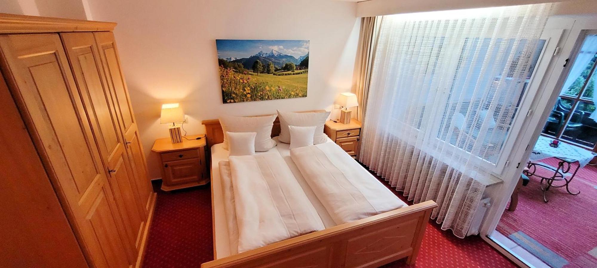 Hotel - Pension - Heidelberg Inkl. Chiemgaukarte โรพอลดิง ภายนอก รูปภาพ