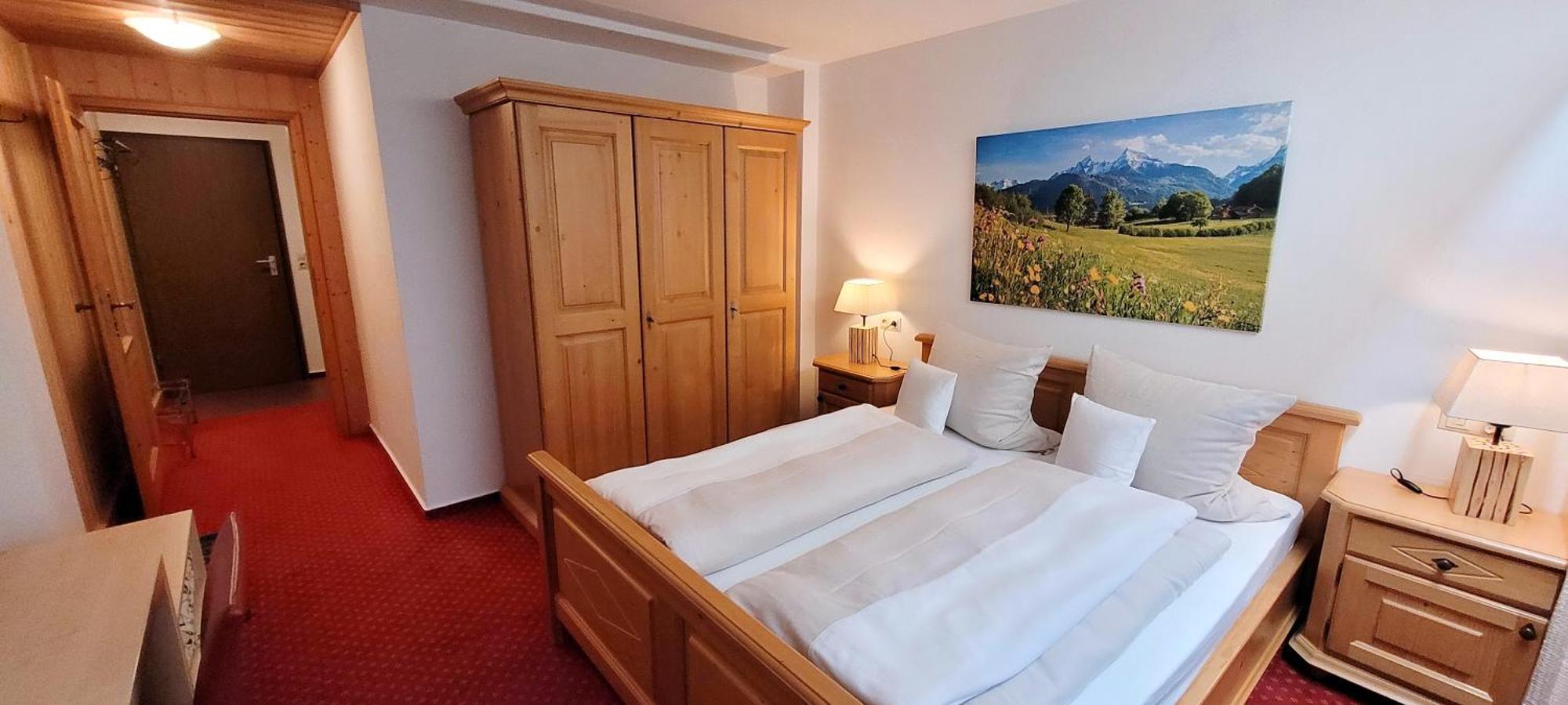 Hotel - Pension - Heidelberg Inkl. Chiemgaukarte โรพอลดิง ภายนอก รูปภาพ