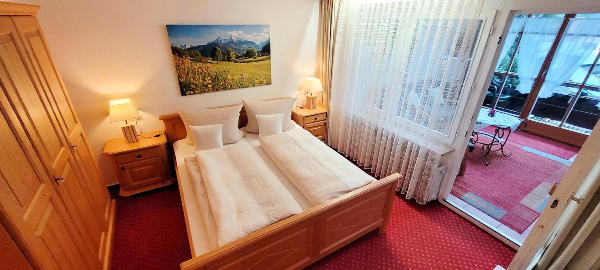 Hotel - Pension - Heidelberg Inkl. Chiemgaukarte โรพอลดิง ภายนอก รูปภาพ